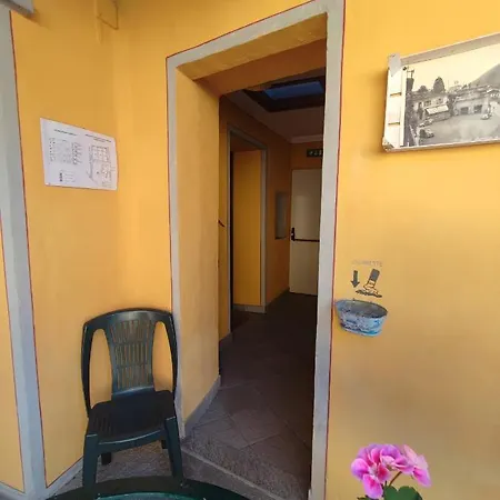 Maison Manu Pensión Perosa Argentina