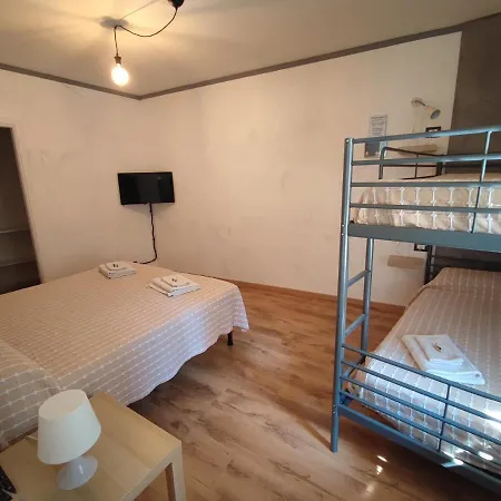 Maison Manu Πανσιόν *
