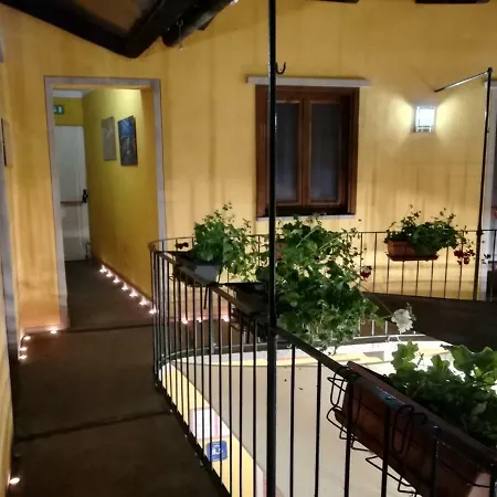 Maison Manu