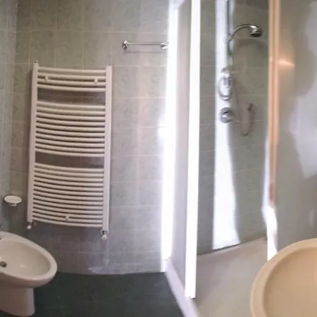 Πανσιόν Maison Manu *